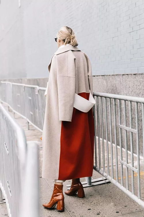 燕麥色 告別黑白灰，解鎖秋冬溫柔高級(jí)感